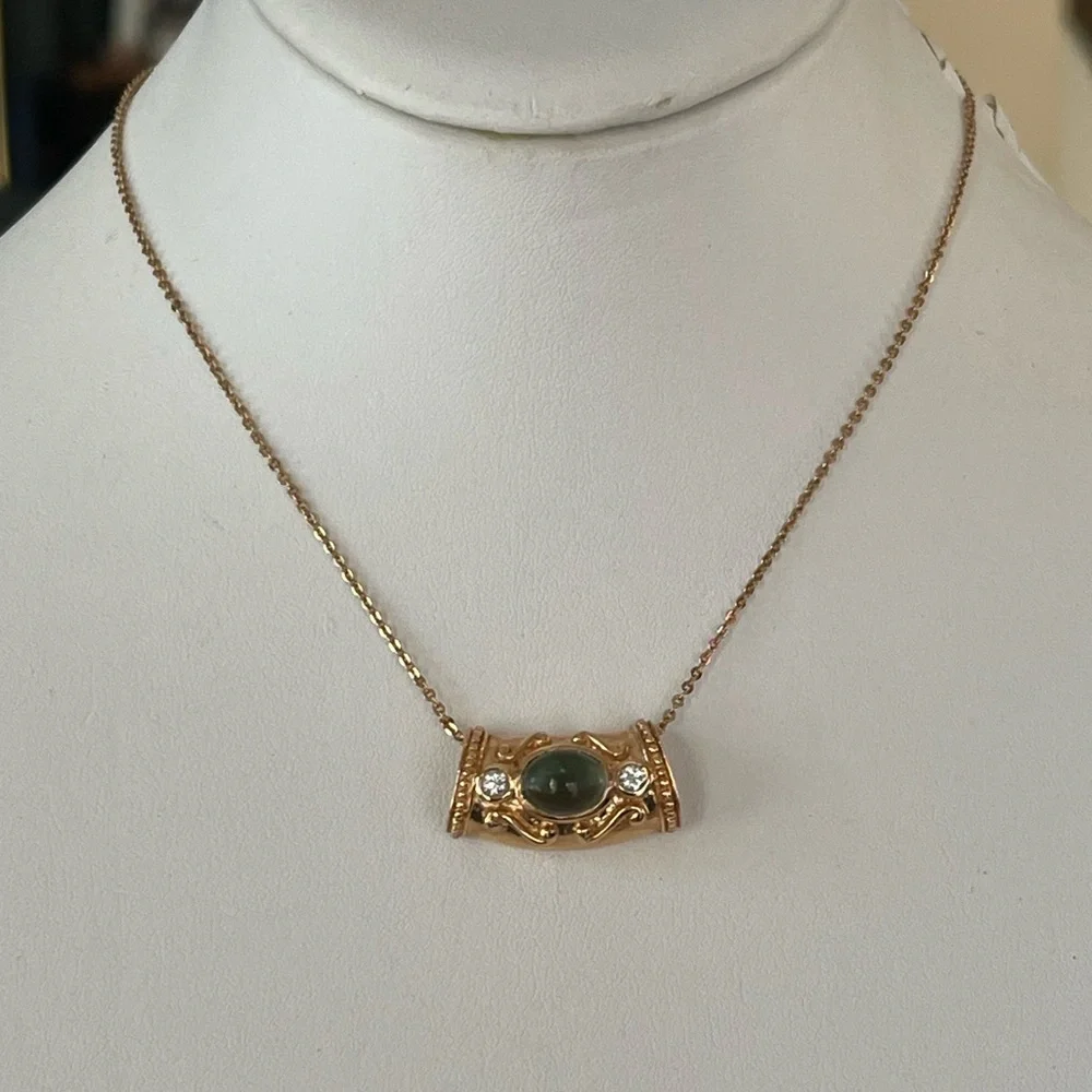 Laura Ramsey designer green cabochon gemstone gold plated solid sterling pendant - Picture 6 of 7